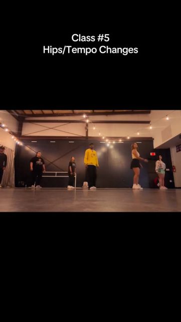 Apparently it’s Maceo Mondays now🤣
Class No.5
#danceislife #dancerslifestyle #dancersworld #dancersofinsta