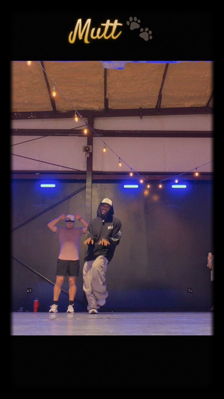 This was a vibe!
#muttlife #hiphopclass #hiphopchoreo #chrisbrownofficial #dancestudiolife